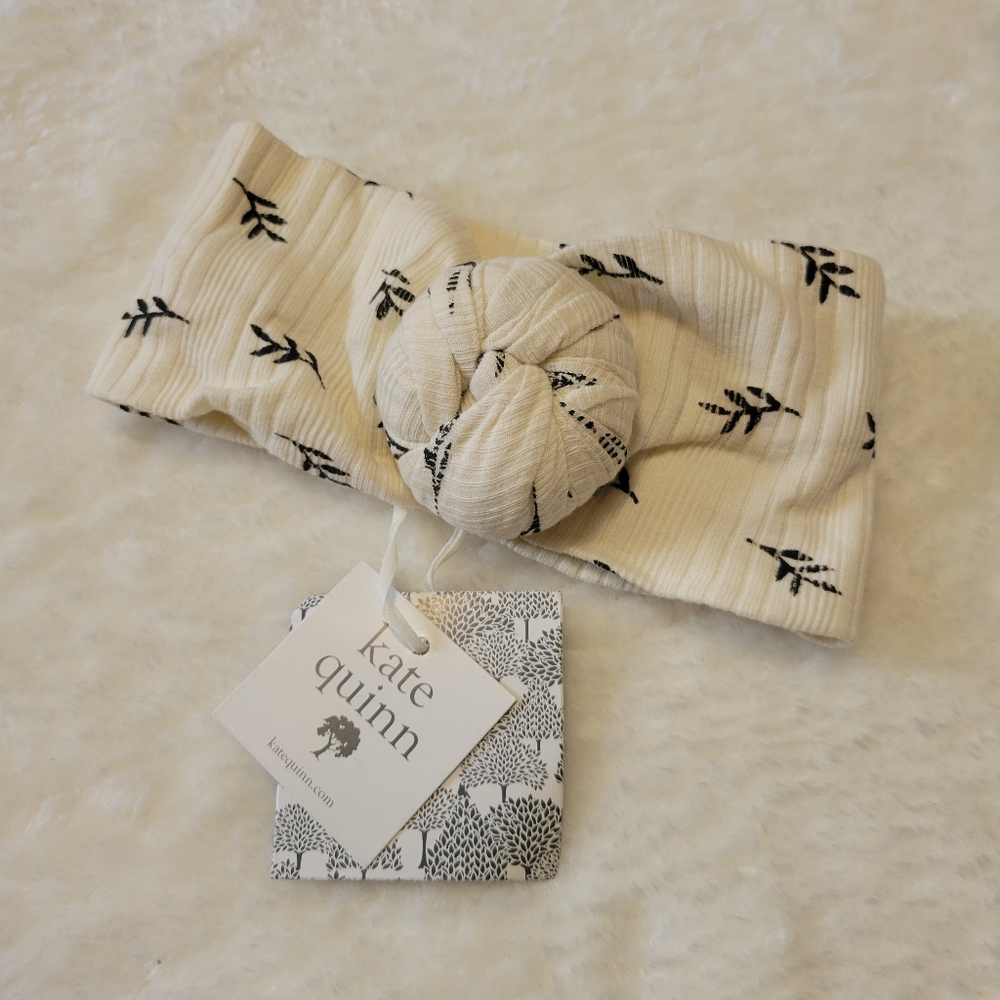 KATE QUINN Black & Oatmeal Leaf Rolled Knot Top Headband